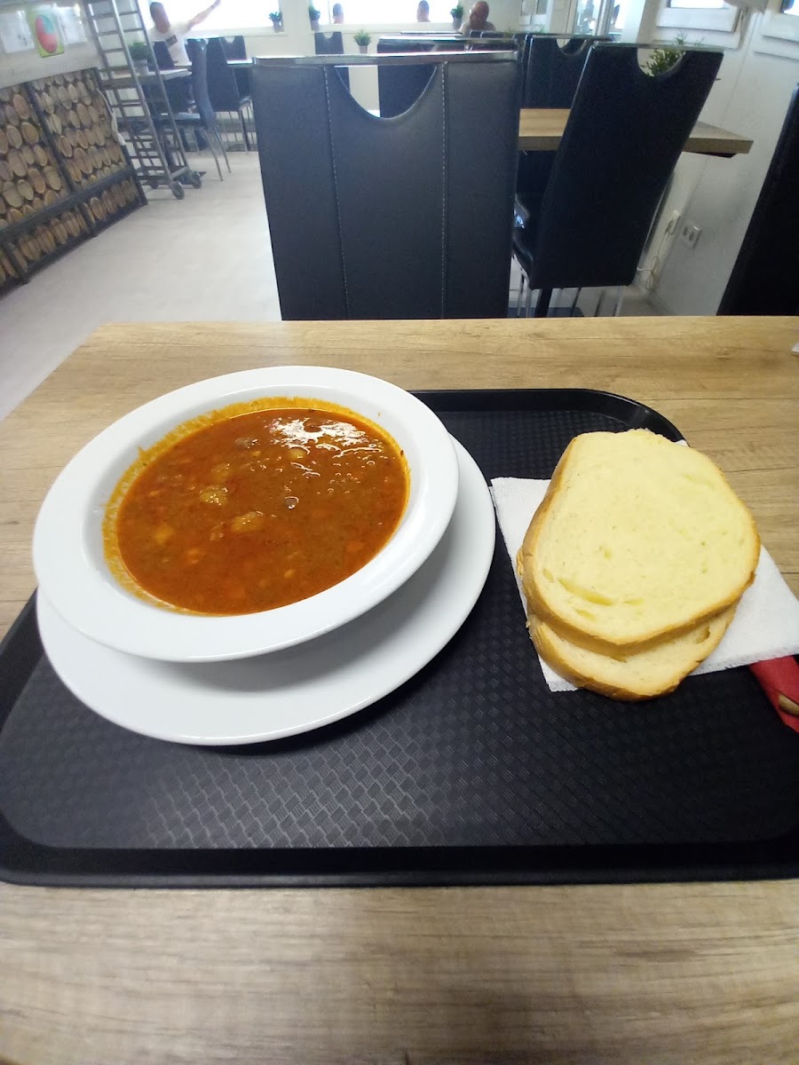 Restaurant In The M1 Autohof Lébény-10